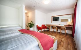 Hotel Senator